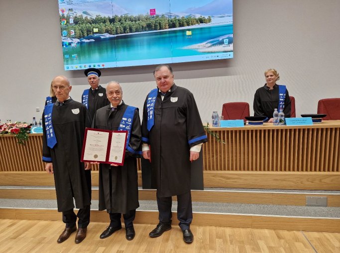 UTCN a acordat titlul de Doctor Honoris Causa domnului dr. Yervant Zorian, Synopsys SUA