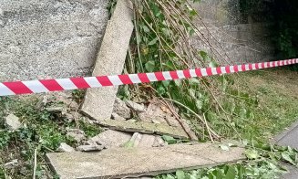 Prăvale gardul în Cluj-Napoca / Pericol pentru copiii care merg la şcoală