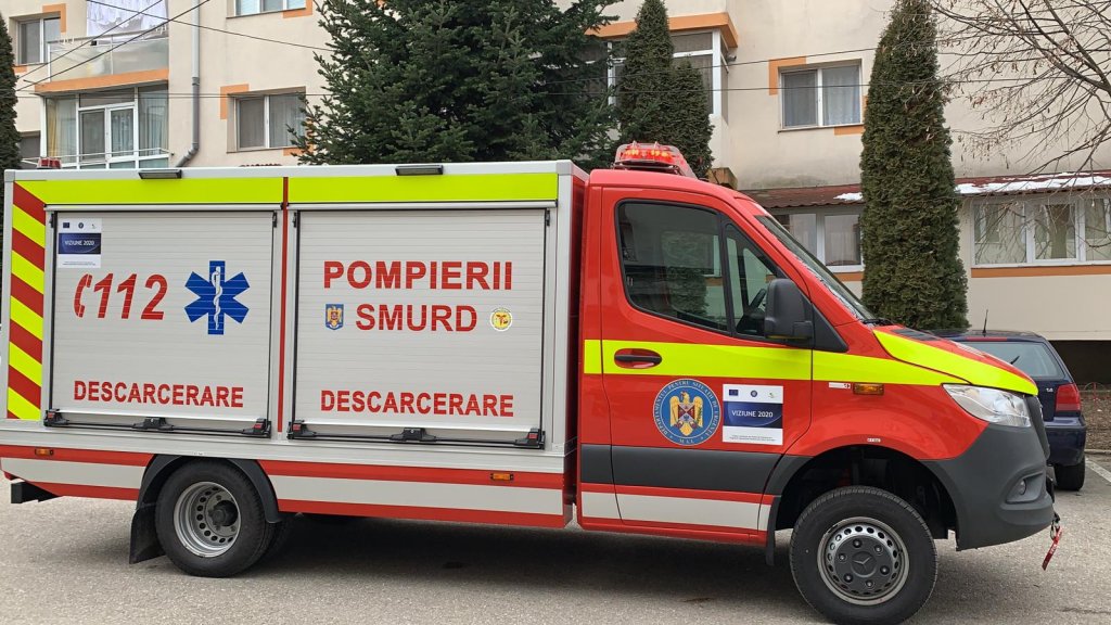 Accident rutier cu o victimă pe un drum din Cluj! SMURD-ul și descarcerarea au intervenit