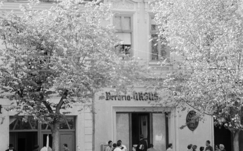 Beraria Ursus din centru, anii 1970
