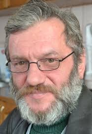A murit poetul clujean Ioan Negru