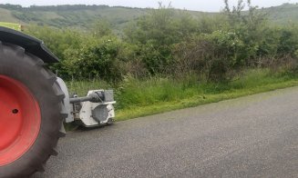 Curățenie pe drumurile județene din Cluj! Va crește vizibilitatea și siguranța circulației