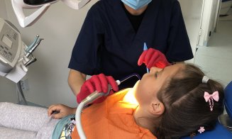 A demarat prima campanie de stomatologie mobilă din județul Cluj. Unde va ajunge Smilemobilul