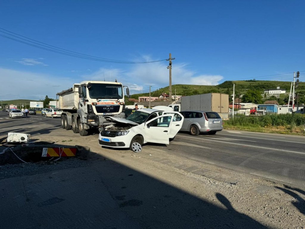 Cum s-a produs accidentul din Apahida în urma căruia un bărbat și-a pierdut viața, iar alte două persoane au fost rănite