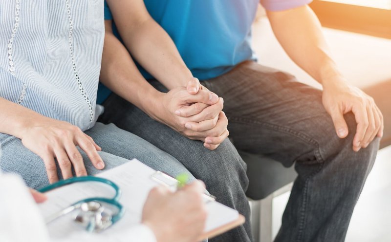 Ajutor de la stat pentru tratamente și proceduri pentru cuplurile infertile care doresc să aibă copii