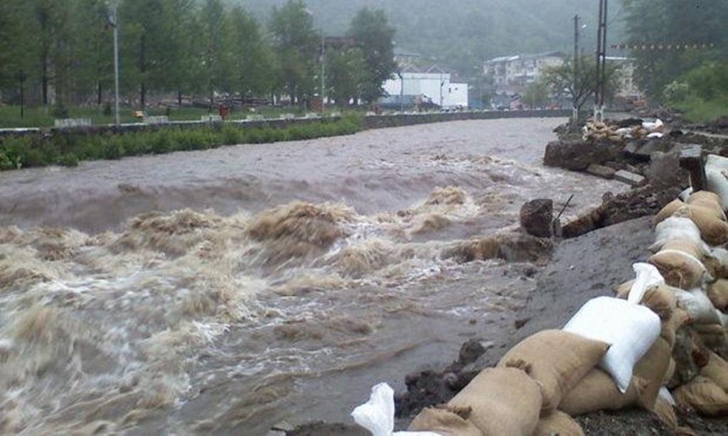 Atenționare hidrologică la Cluj. COD GALBEN de torenți, viituri și posibile inundații