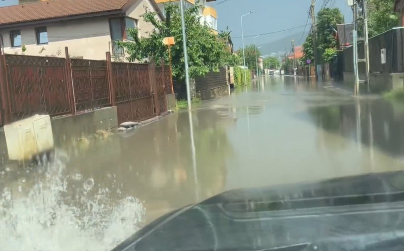 S-au rupt norii în Florești! Cea mai mare furtună din ultimii ani s-a abătut asupra comunei