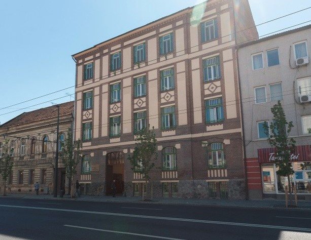 Tavanul Clinicii de Maxilo-Faciale din Cluj s-a deteriorat din cauza infiltrațiilor de apă. Pompierii au intervenit