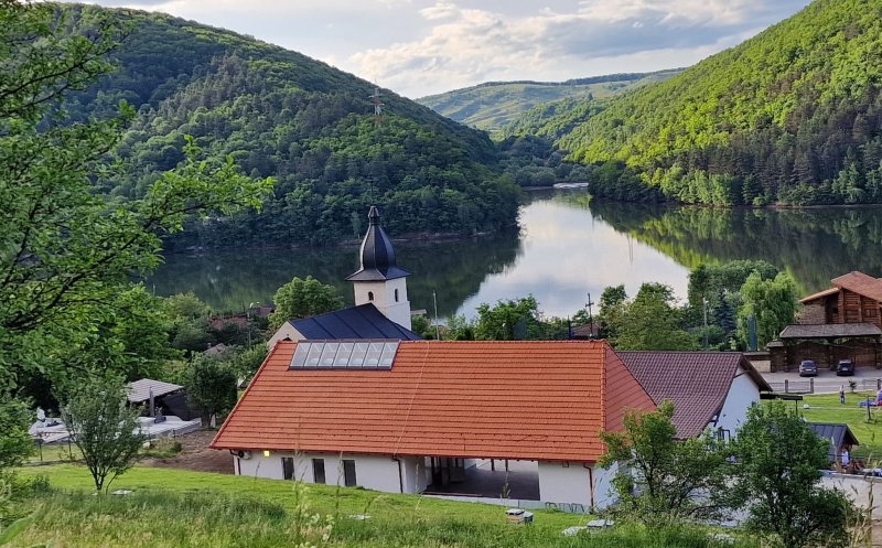 Aşa DA! Arhitectură rurală de calitate în judeţul Cluj / Claudiu Salanţă: "Felicit şi comunitatea oamenilor cu suflet bun"