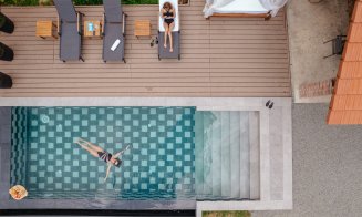 Bucea/Negreni/Cluj, paradis al relaxării: Cabana din vârf de munte unde nu-ți va lipsi nimic / Cea mai spectaculoasă piscină din Apuseni