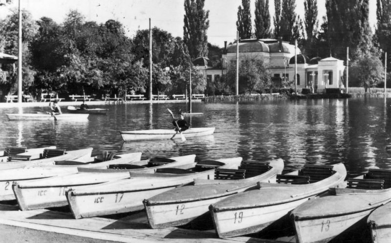 Bărcile din parc, în perioada 1903-1976