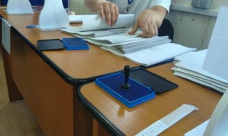 Românii ies la vot! Aflux mai mare la urne față de localele și europarlamentarele anterioare