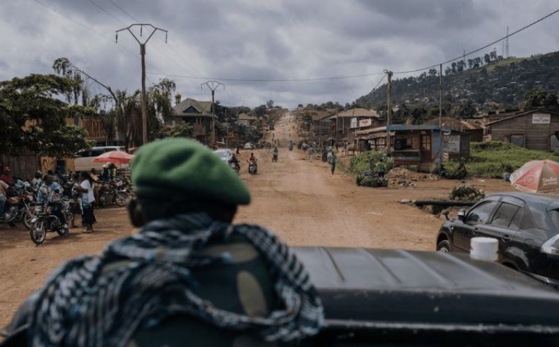 Un român a murit şi alţi doi au fost răniţi în Congo. MAE: „Evitaţi orice călătorie!”