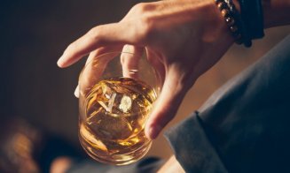 Începe testarea AUDIT. Românii îşi pot evalua consumul de alcool online