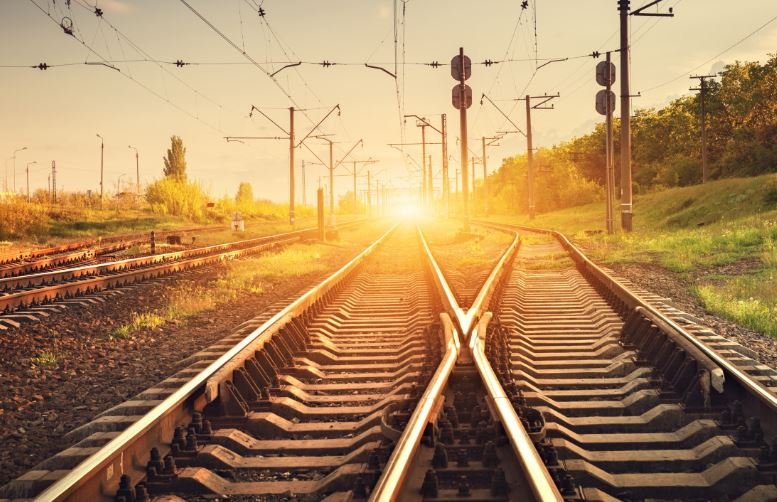 Canicula pune bețe-n roate trenurilor: Viteză redusă și vagoane posibil fără aer condiționat
