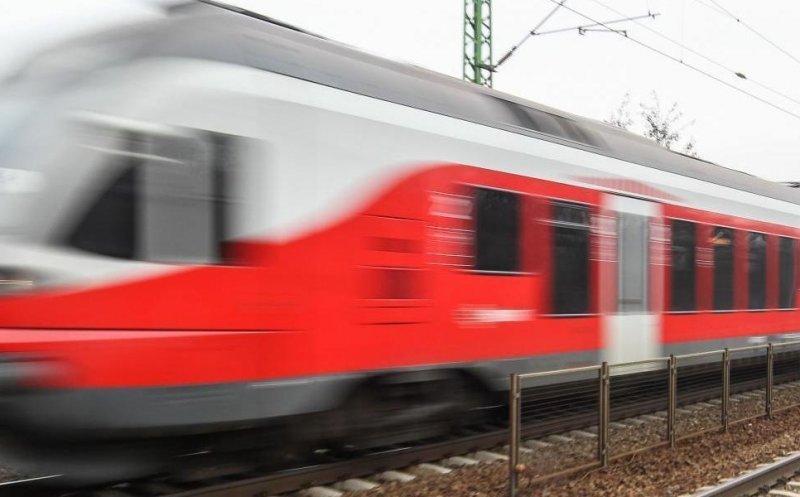 Bărbat lovit de tren lângă Cluj-Napoca. Victima a decedat