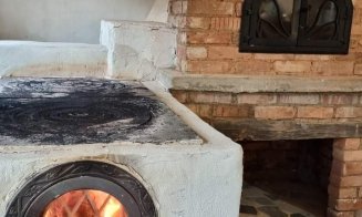 A ”reînviat” un sat părăsit din Transilvania, la graniţa judeţului Cluj: "Am folosit doar piatră, lemn și var stins"