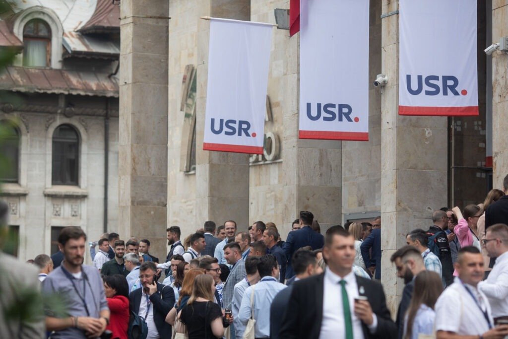 Dintre ei se va alege candidatul USR la prezidențiale. Cine sunt persoanele aflate în competiția internă