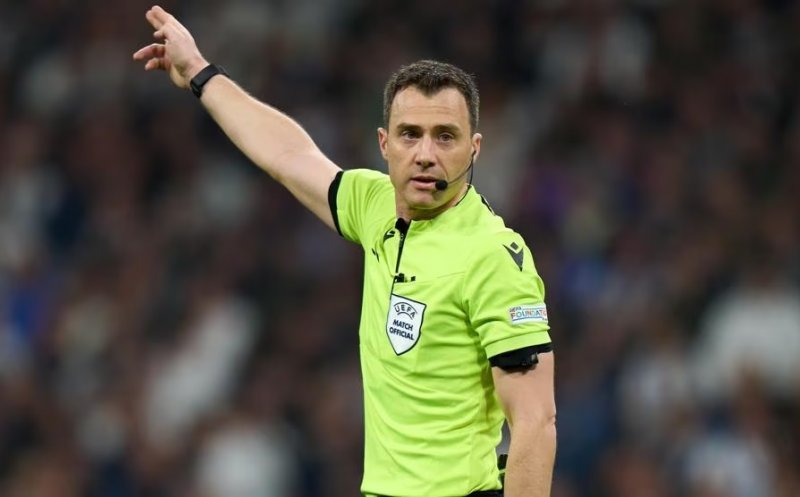 UEFA a stabilit arbitrul partidei România - Olanda. Cine va conduce jocul