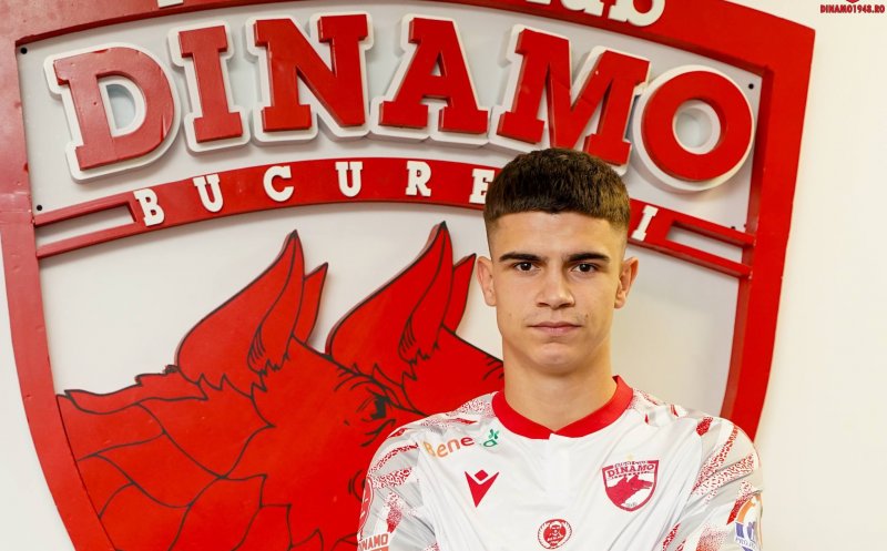 Un tânăr jucător al Universității Cluj, prezentat oficial de Dinamo