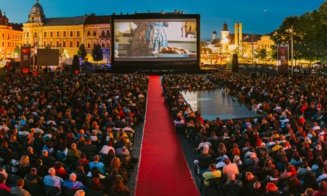 Jandarmii și polițiștii clujeni, prezenți în Piața Unirii pentru meciul România-Olanda. Recomandările autorităților