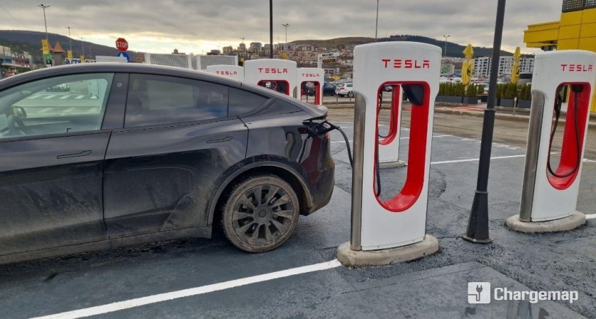 Tesla va deschide un centru la Cluj. Ce caută compania lui Elon Musk în zonă și unde vor mai fi superchargere