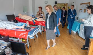 Diplomele UMF din Cluj-Napoca vor fi recunoscute în SUA și Europa / Anca Buzoianu: "Comisia de evaluatori, impresionată de nivelul de excelență"