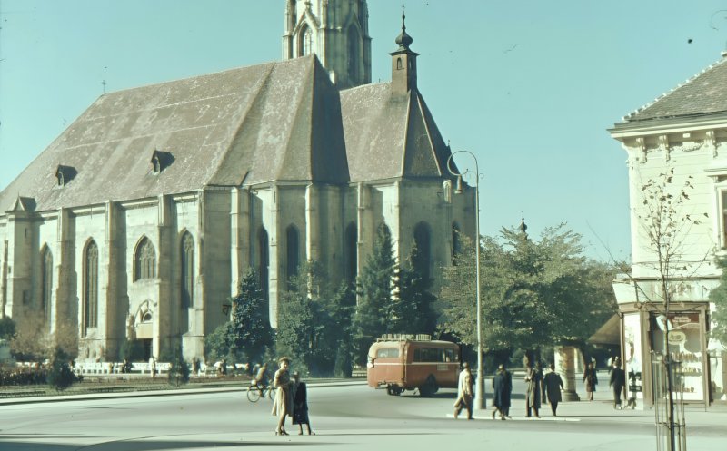 Autobuz public, în Clujul anilor '40