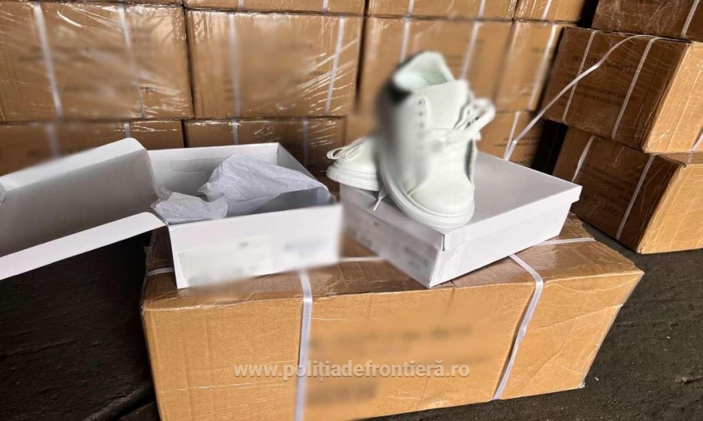 Captură impresionantă de „fake-uri”. Vameșii români au confiscat încălțăminte contrafăcută de 3,2 milioane euro