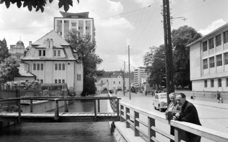 Anii '60. Recunoaște unde în Cluj-Napoca a fost făcută fotografia
