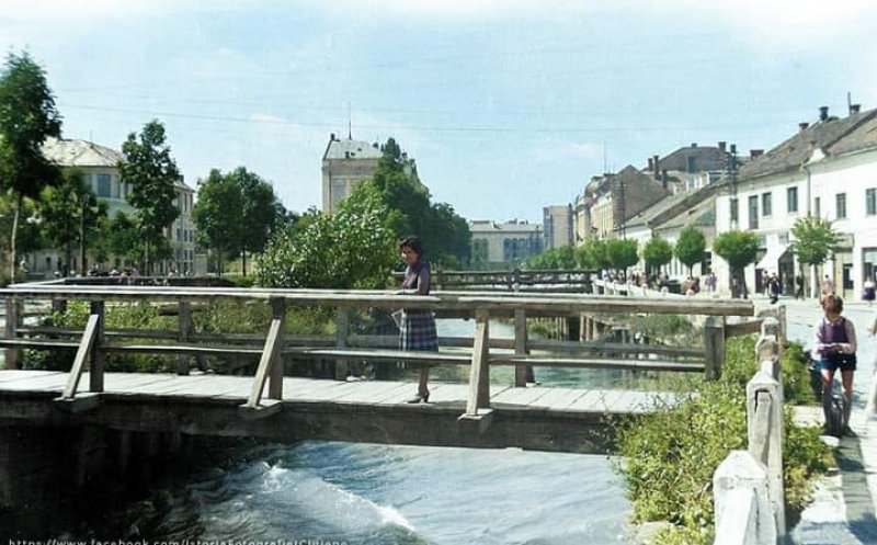 Recunoaște zona! E din Cluj-Napoca, în 1962. Strada este acum în modernizare