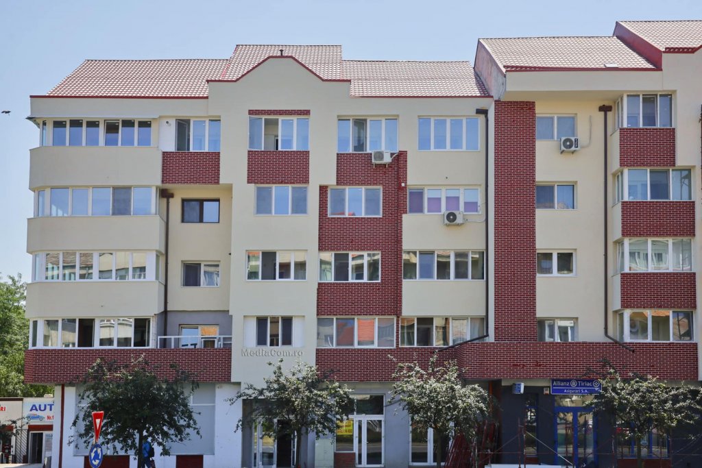 Lucrări ample de renovare energetică la Turda