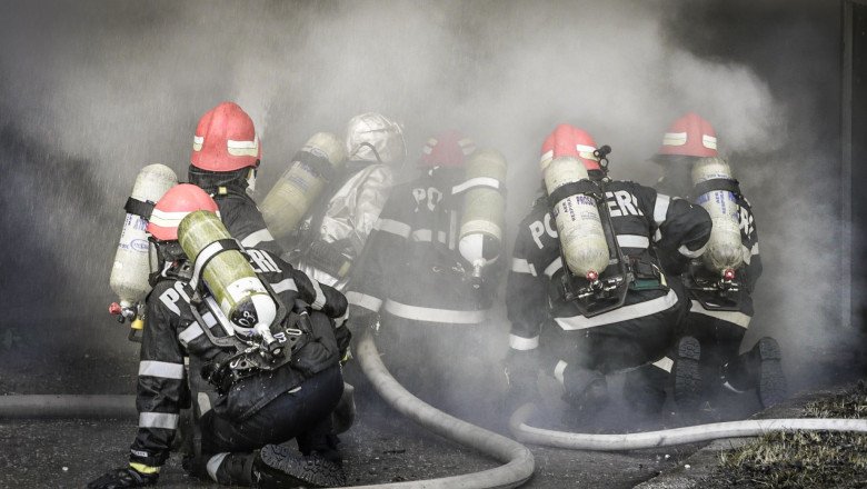 Cluj: Cort de nunți, distrus de flăcări. Cauza probabilă a incendiului