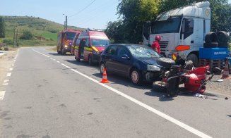 Accident cu un ATV și o mașină în județul Cluj. Un bărbat primește îngrijiri medicale