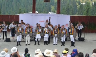 Mii de oameni au participat la tradiționala sărbătoare de la Crucea Iancului