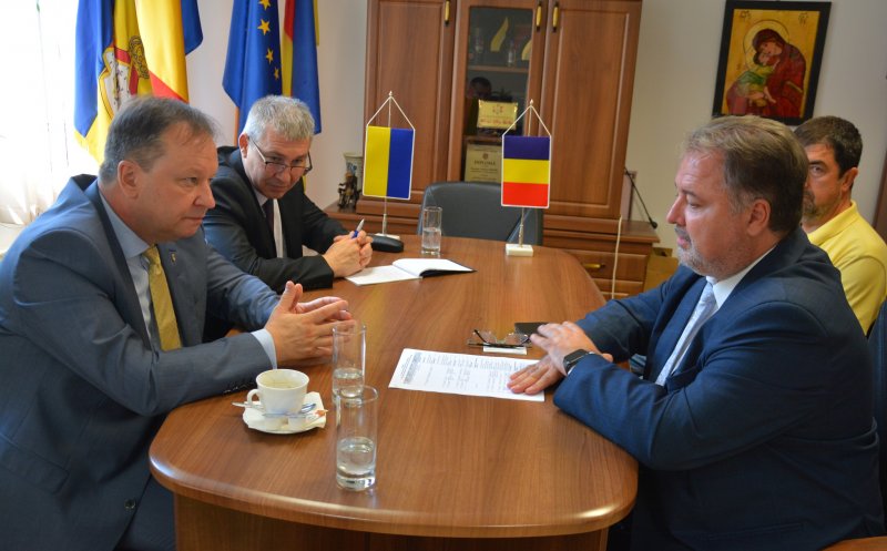 Ambasadorul Ucrainiei, prima vizită la Cluj. A mulțumit pentru sprijinul acordat refugiaților