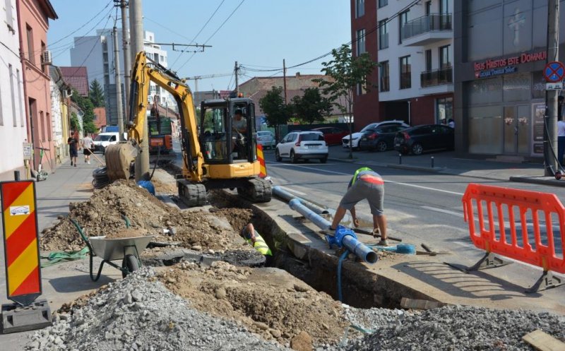 S-au reluat lucrările la rețelele de apă și canalizare din Cluj-Napoca. Pe ce străzi se lucrează acum