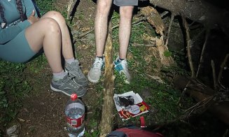 Inconştienţă pe munte! Salvamontiștii, solicitați de niște turiști pe Moldoveanu și Piatra Craiului: "Ne-au sunat că... plouă și nu au geci"