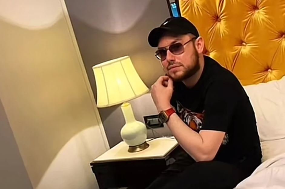Anchetă în cazul morții influencerului Andrei Versace. Ce variante iau în calcul polițiștii