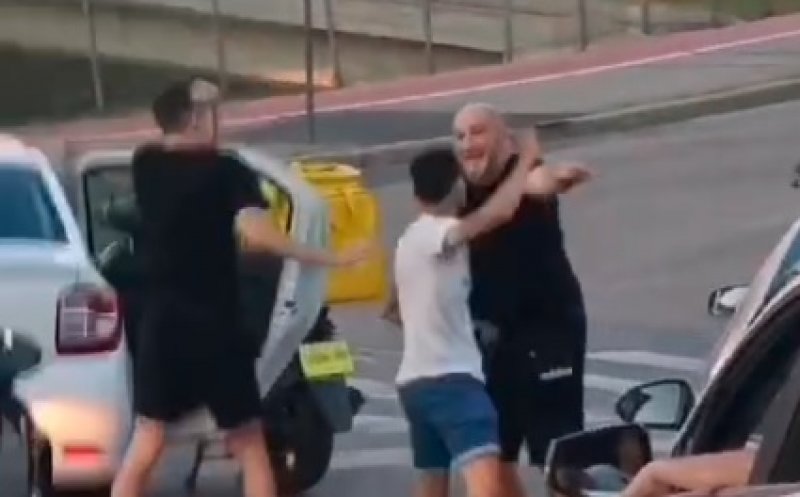 Bătaie în trafic la Cluj-Napoca. Un curier, în prim-planul scandalului