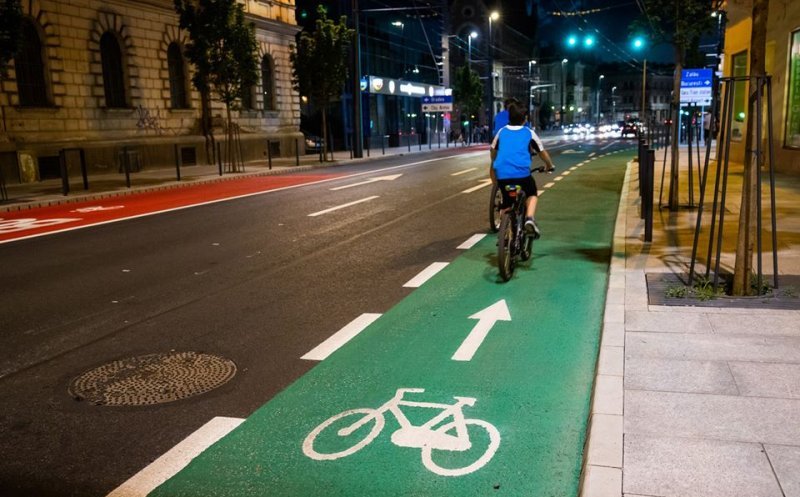 Zonă din Cluj-Napoca, în topul cartierelor prietenoase cu bicicliștii. Câți români ar pedala dacă ar fi mai multe piste