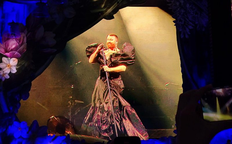 Cum au schimbat Imagine Dragons "rețeta" UNTOLD ca să avem 2 ore cu Lenny Kravitz. Și dacă era Madonna în loc de Sam Smith, v-ați mai fi simțit copiii amenințați?