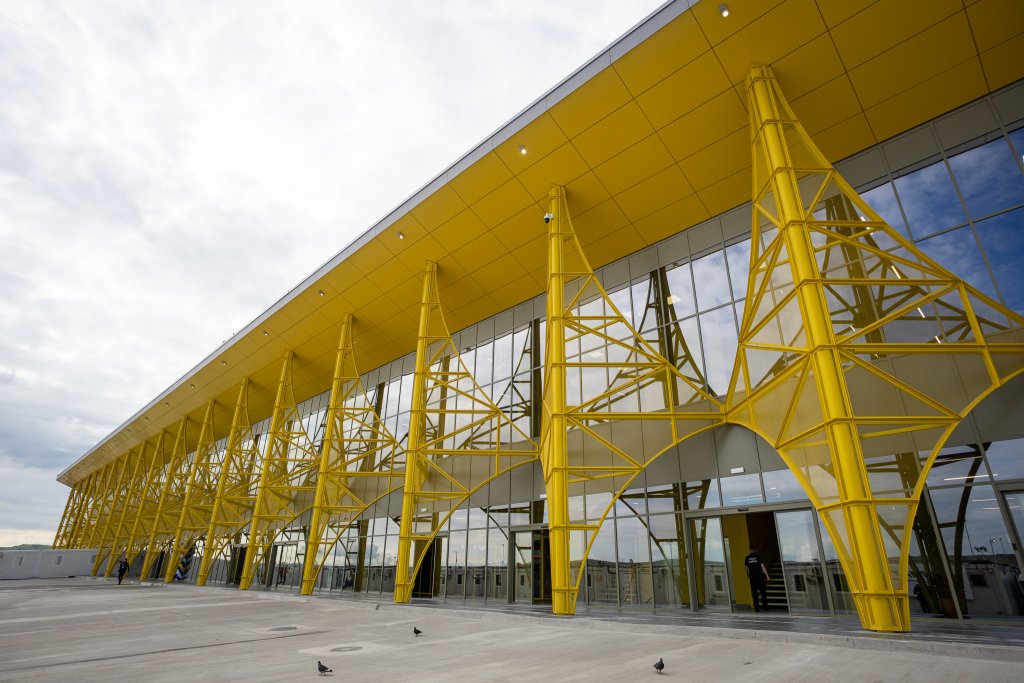 Aeroportul Cluj, al 2-lea din țară la traficul de pasageri