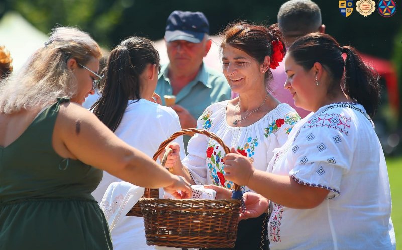 Cum a fost la Festivalul Fructelor de Pădure, eveniment emblematic pentru zona Munților Apuseni