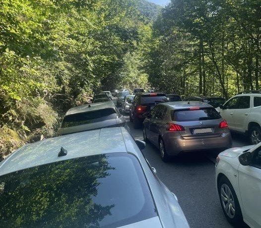IMAGINEA ZILEI. Ambuiajele din centrul Clujului se mută în weekend la munte