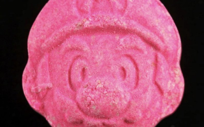 Drogurile „Super Mario”, produse special pentru copii şi vândute pe litoral, pot UCIDE
