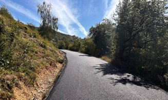 A început asfaltarea unui superb drum de munte din județul Cluj