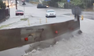 Furtună la Cluj-Napoca! Multe străzi au fost inudate de apă
