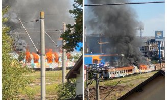 Un tren dezafectat a luat FOC în gara din Cluj-Napoca
