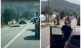 Un clujean a blocat traficul în încercarea de a prinde o mașină de ocazie. Metoda stranie care a stârnit haos pe drum